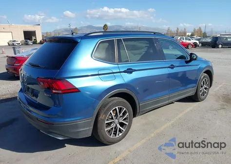 2019 Volkswagen Tiguan 2.0T Se/2.0T Sel/2.0T Sel R-Line/2.0T Sel R-Line Black z USA, uszkodzony, nr VIN 3VV2B7AX2KM025507